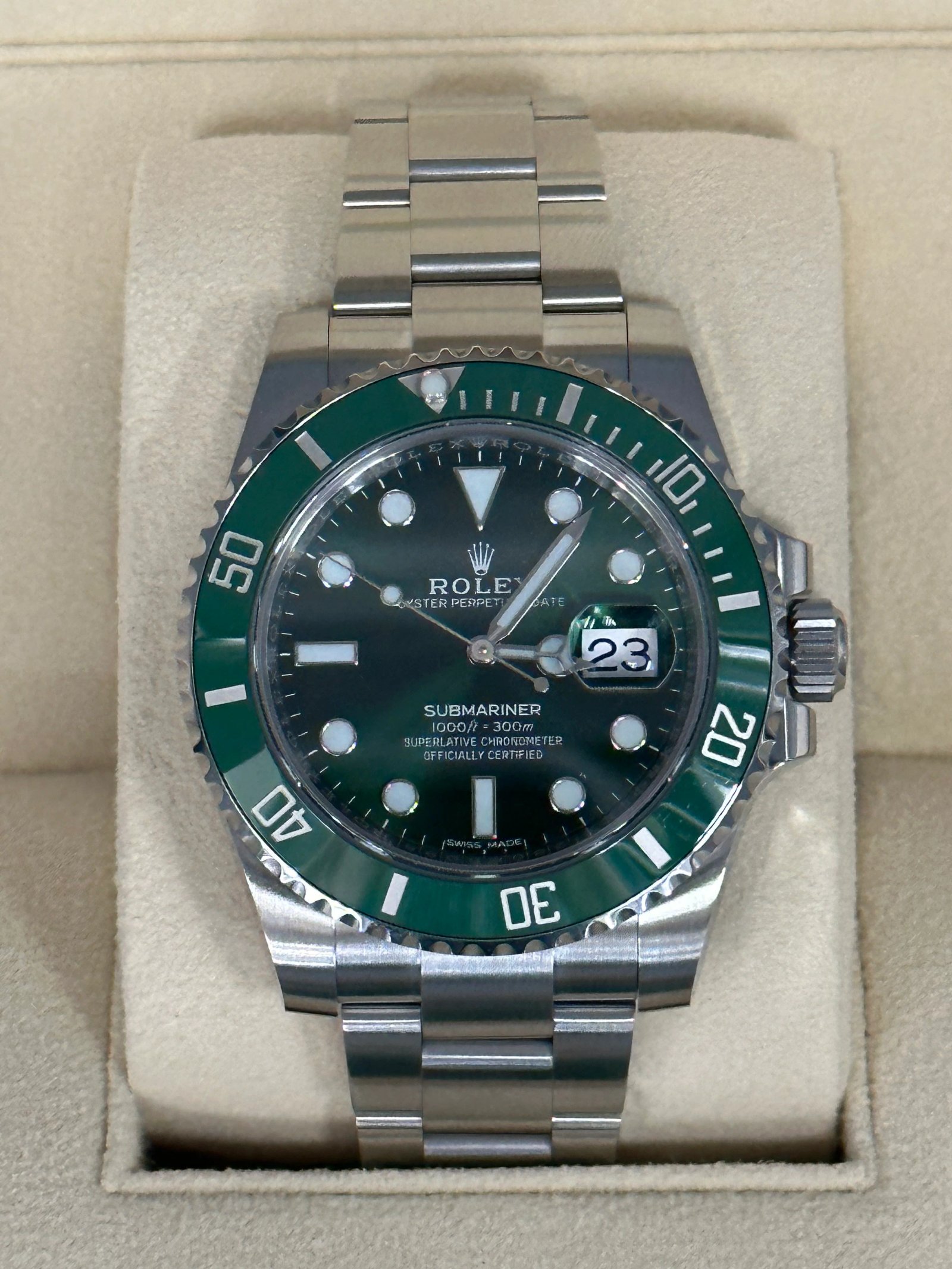2020 Rolex Submariner "Hulk" 40mm 116610LV Green Dial