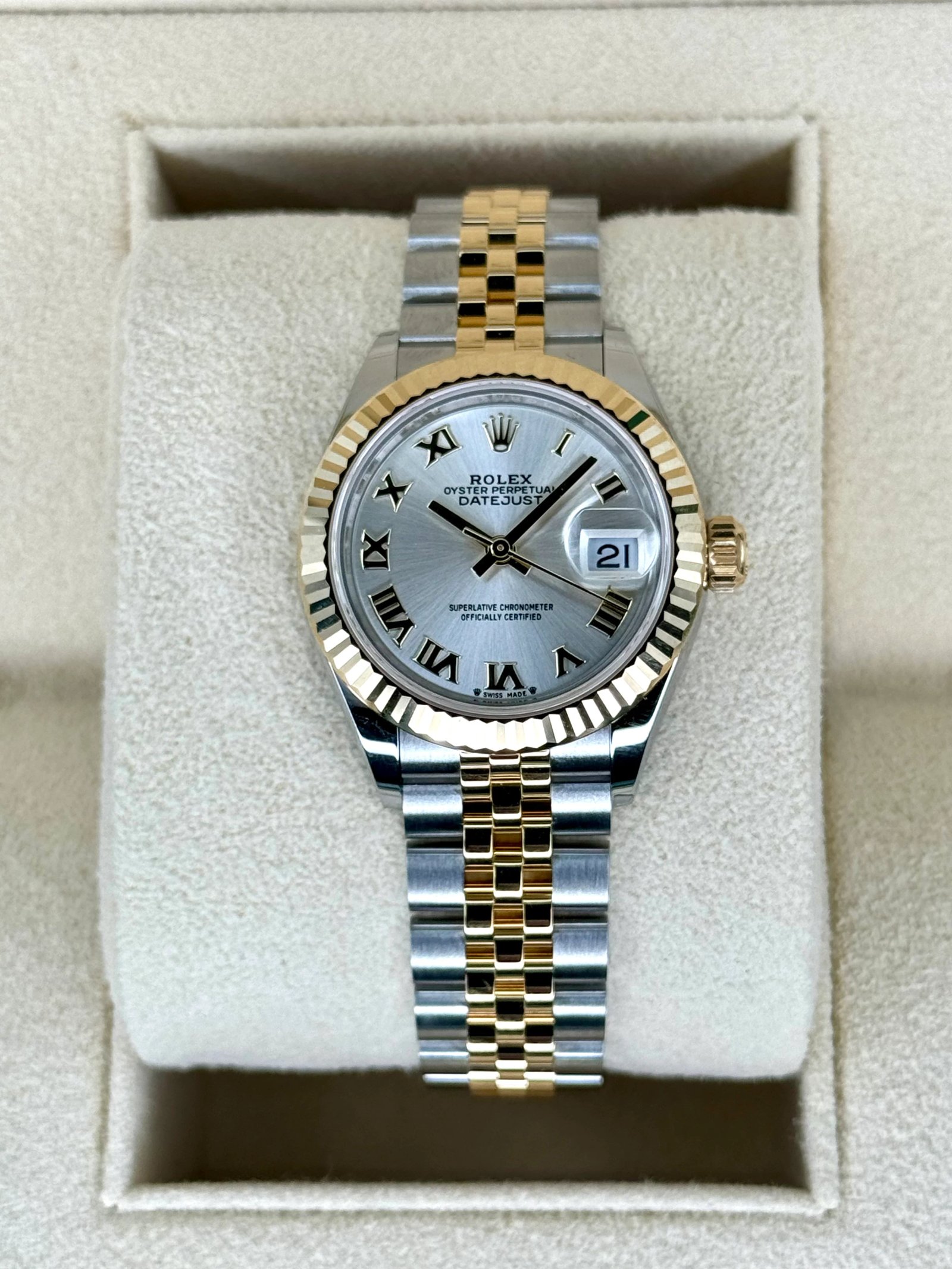 NEW 2025 Rolex Lady Datejust 28mm 279173 Two-Tone Jubilee Silver Dial