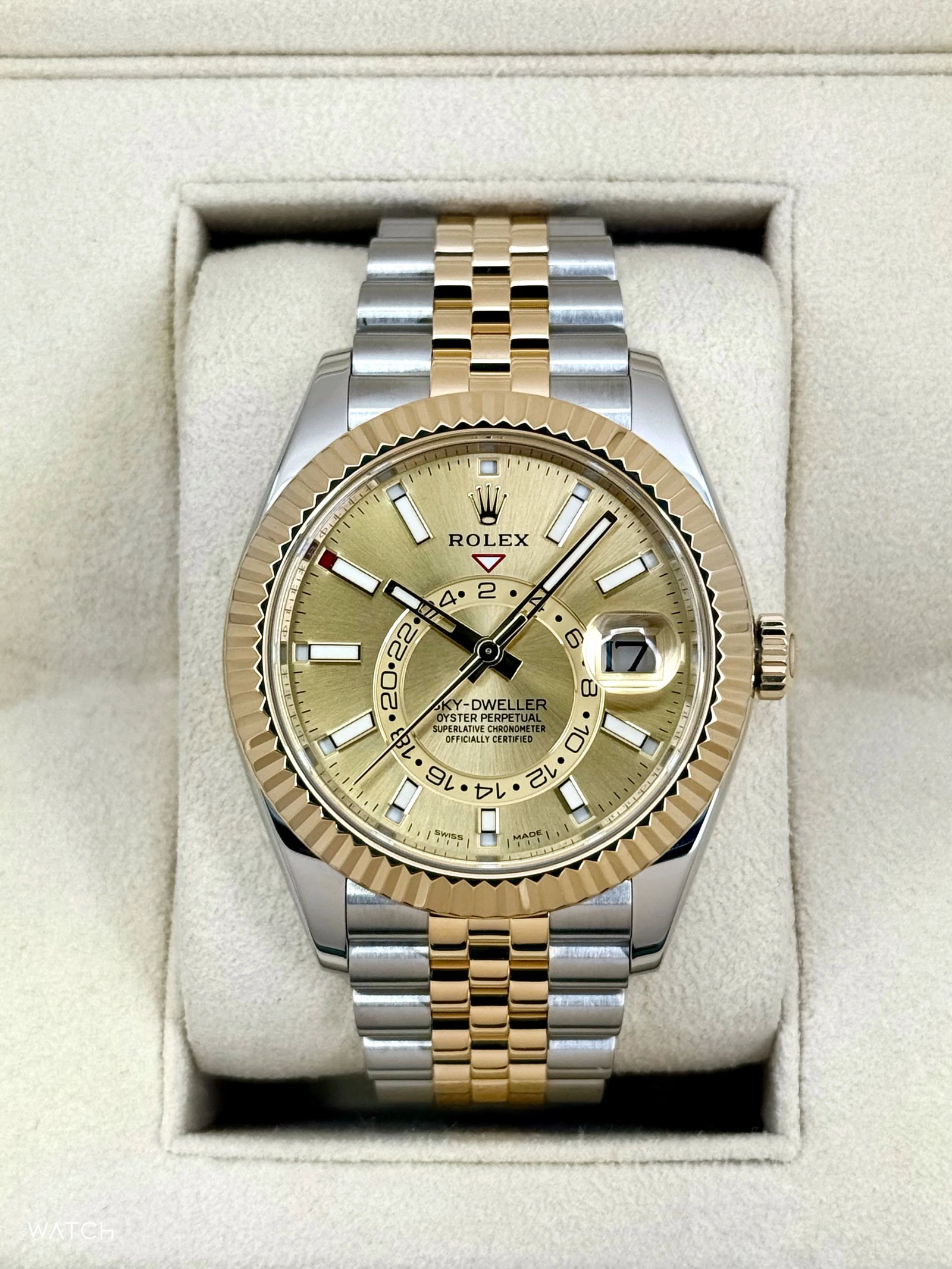 2022 Rolex Sky-Dweller 42mm 326933 Two-Tone Jubilee Champagne Dial