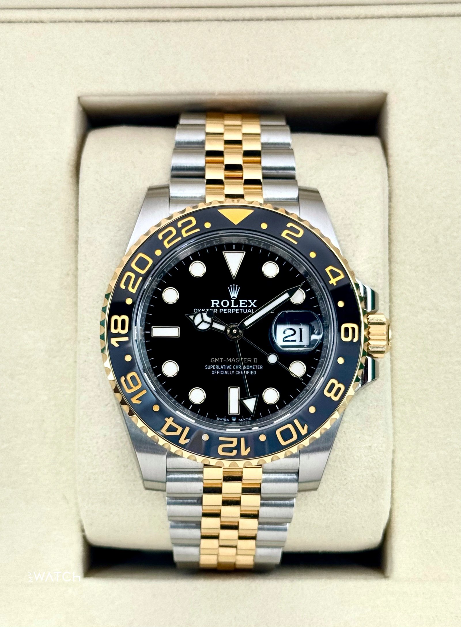 NEW 2025 Rolex GMT-Master II 40mm 126713GRNR Two-Tone Jubilee (STICKERED)