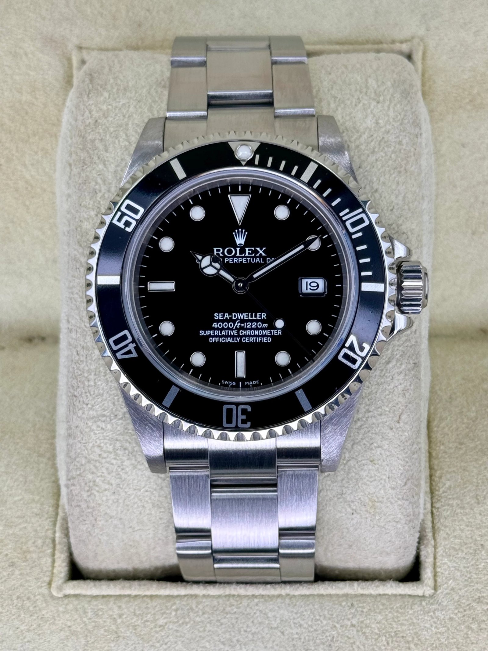 2005 Rolex Sea-Dweller 40mm 16600 Stainless Steel Black Dial