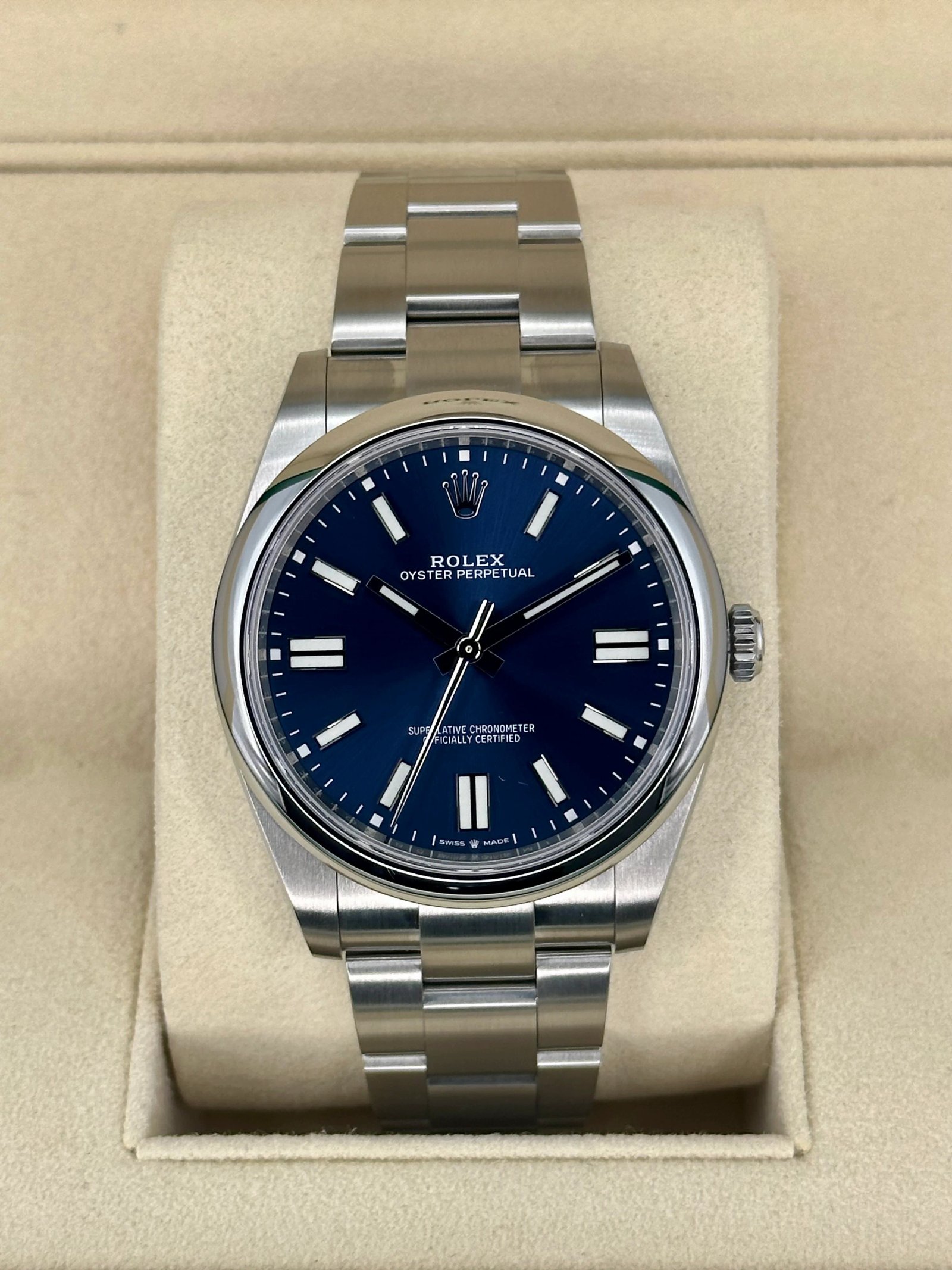 NEW 2025 Rolex Oyster Perpetual 41mm 124300 Blue Dial