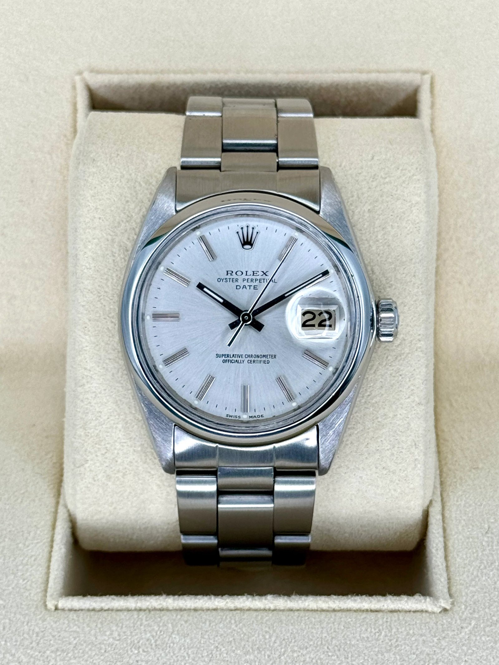 1983 Rolex Oyster Perpetual Date 34mm 1500 Stainless Steel Silver Dial
