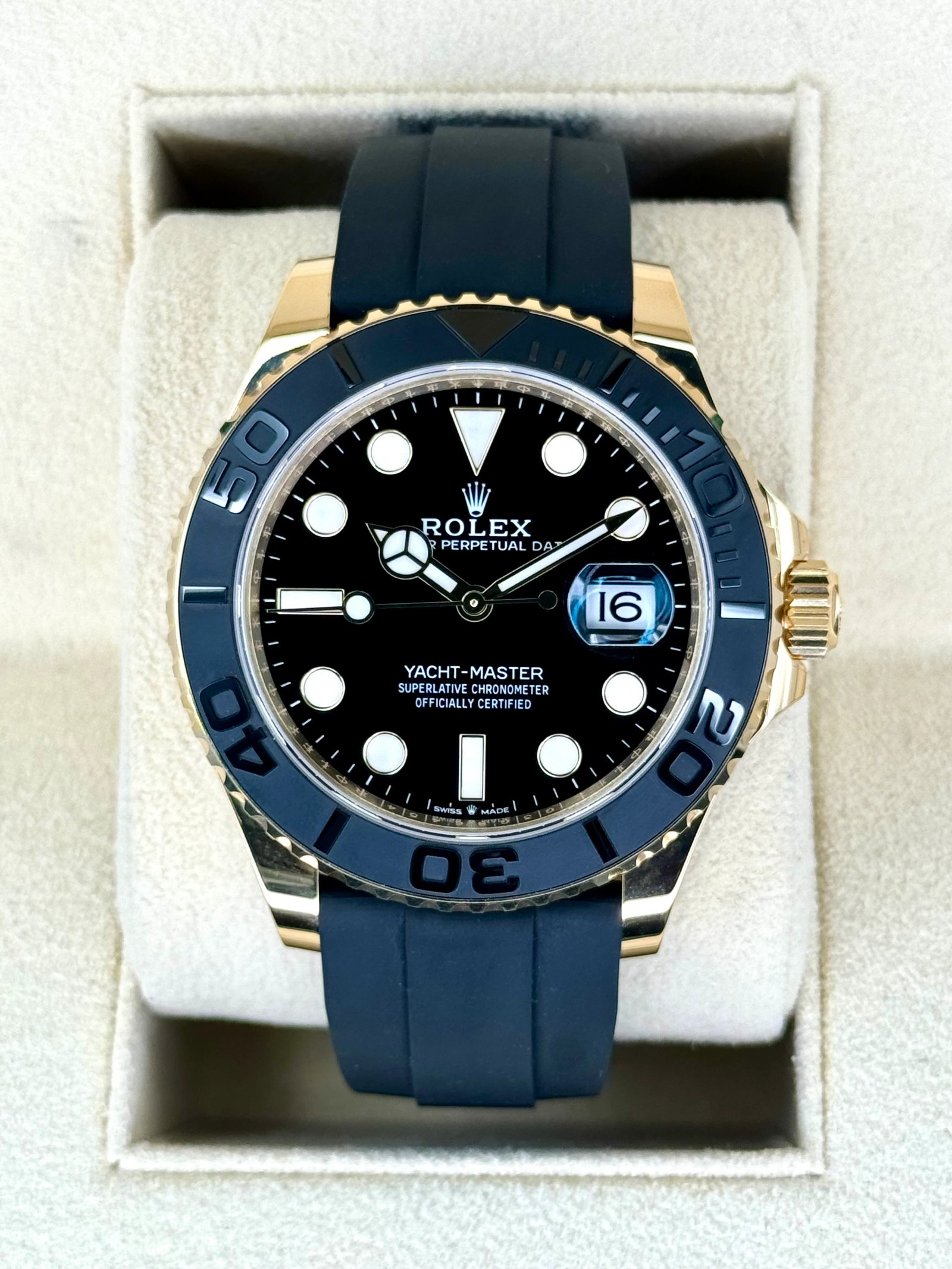NEW 2024 Rolex Yacht-Master 42mm 226658 Gold Oysterflex Black Dial