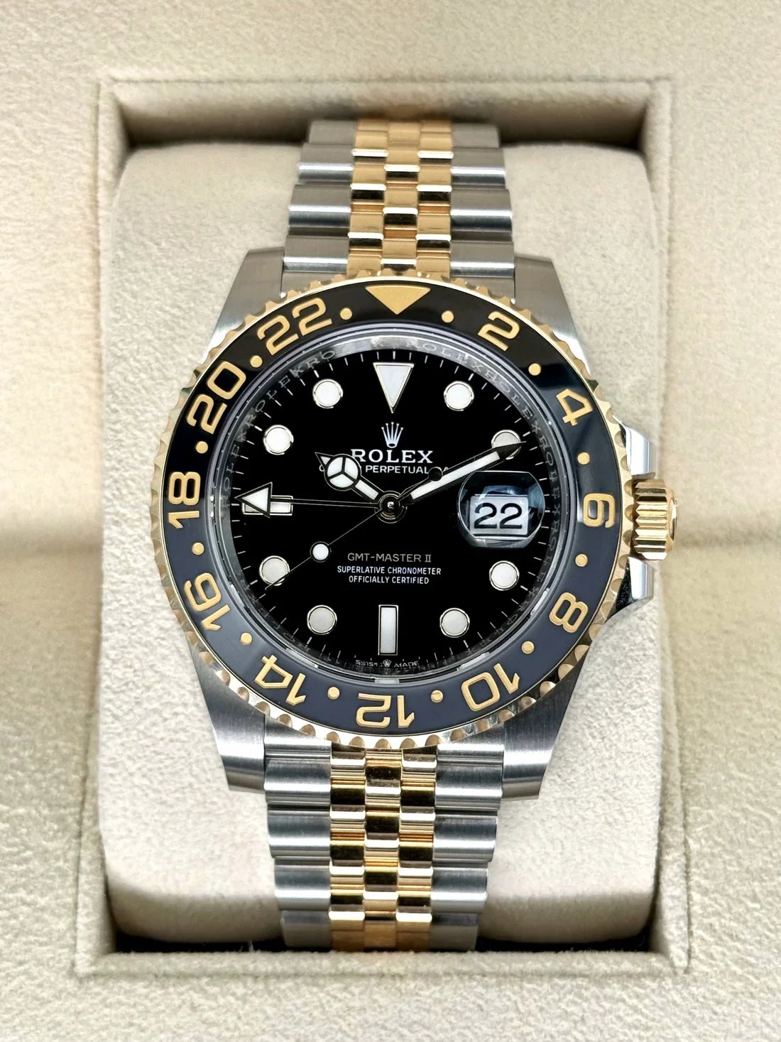 NEW 2024 Rolex GMT-Master II 40mm 126713GRNR Two-Tone Jubilee