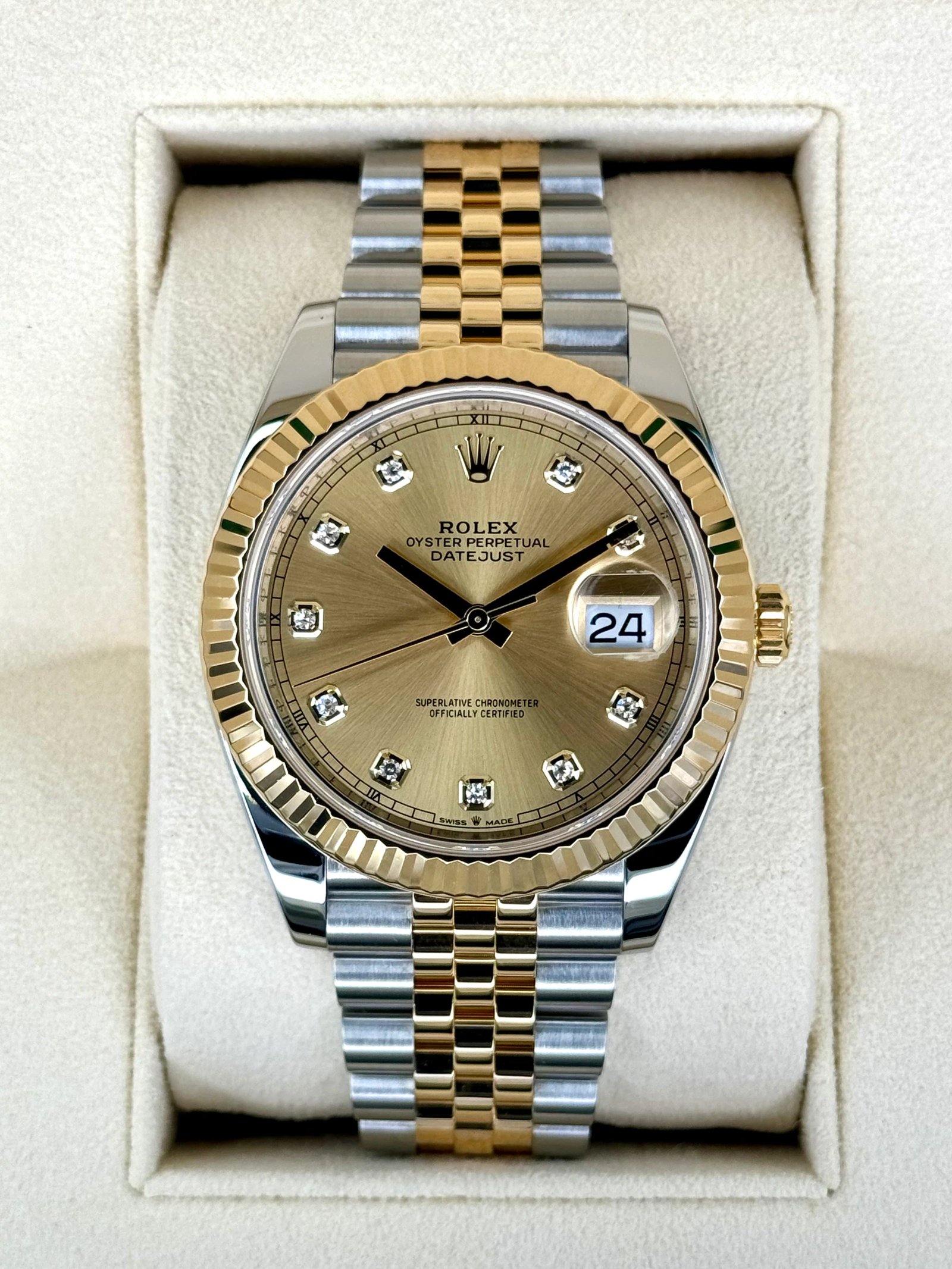 NEW 2025 Rolex Datejust 41mm 126333 Jubilee Champagne Diamond Dial