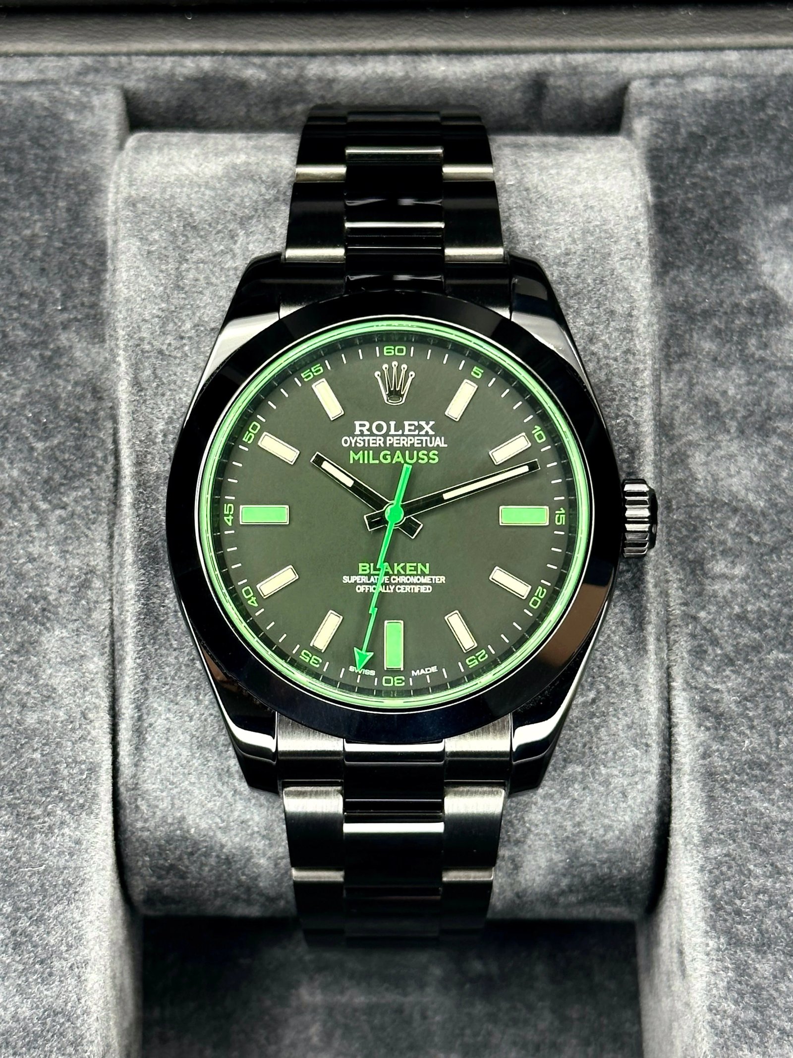 NEW 2023 Rolex Milgauss "Blaken" 40mm 116400GV DLC Black Green Viper