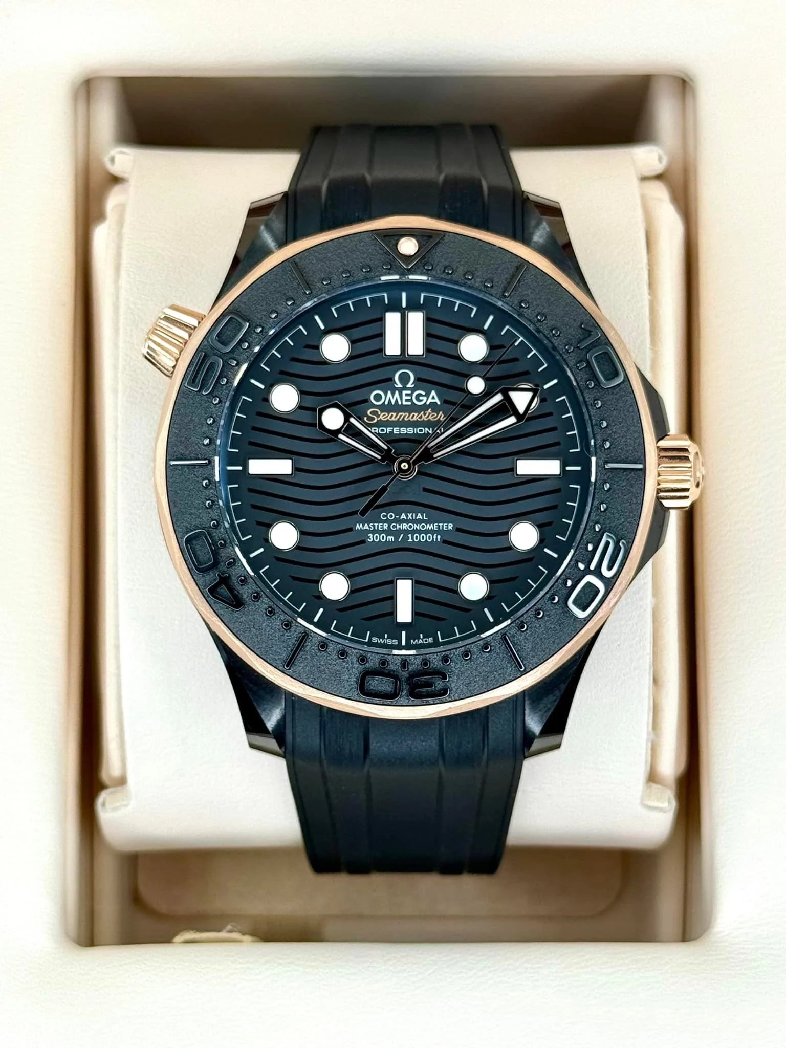 2023 Omega Seamaster Diver Ceramic 43.5 210.62.44.20.01.001 Rose Gold