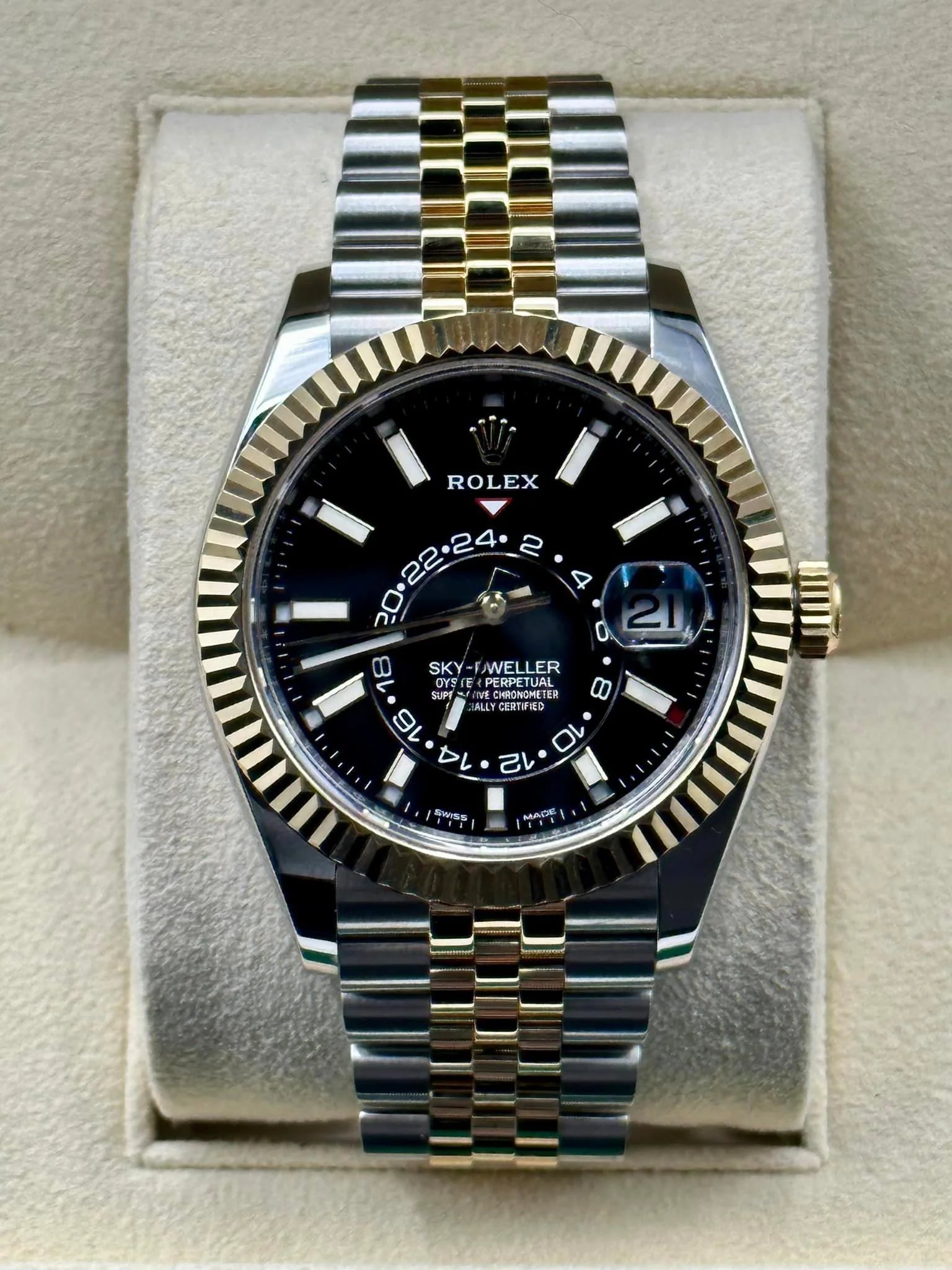 2021 Rolex Sky-Dweller 42mm 326933 Two-Tone Jubilee Black Dial