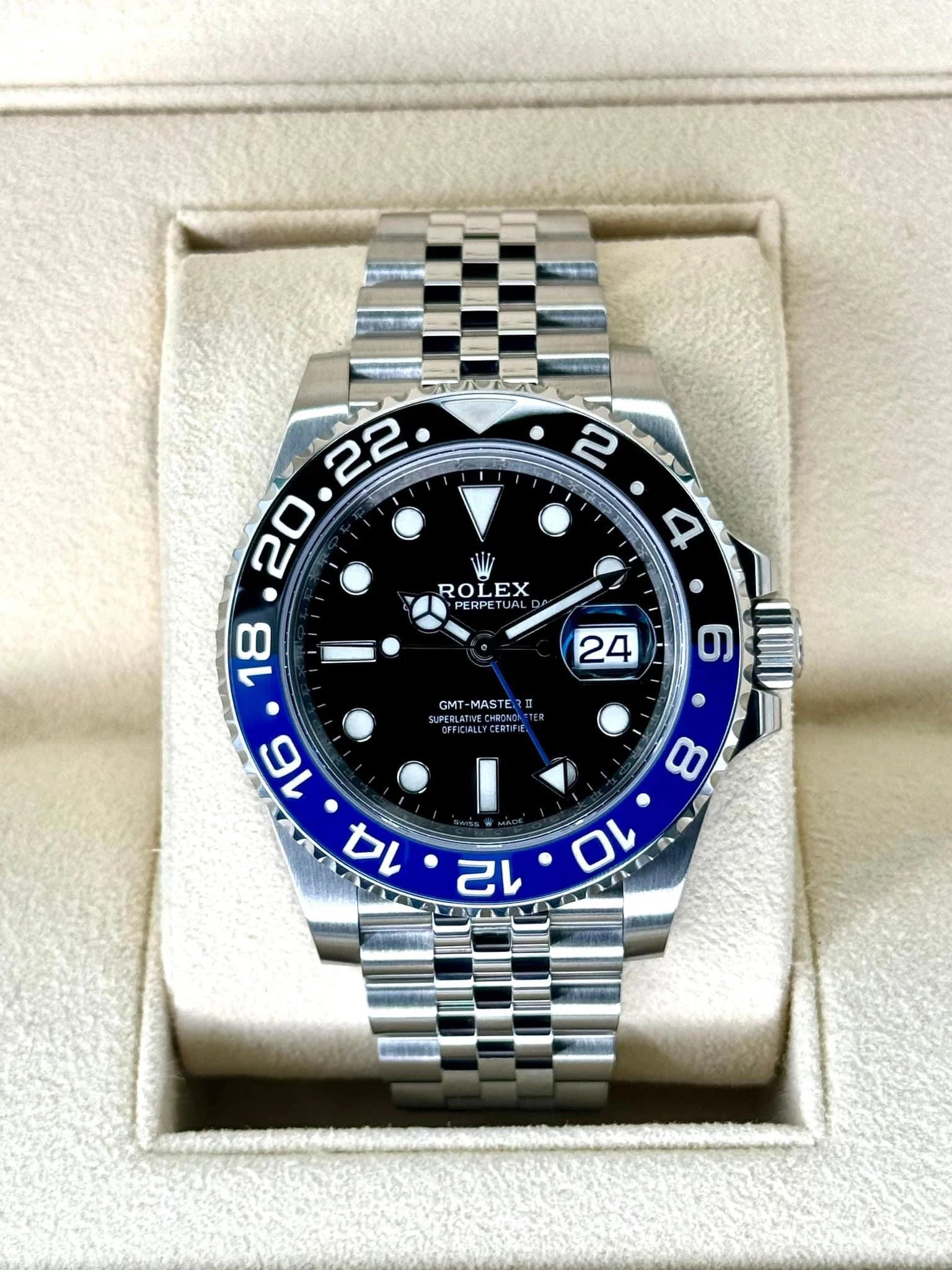 NEW 2023 Rolex GMT-Master II "Batgirl" 40mm 126710BLNR Jubilee Black Dial