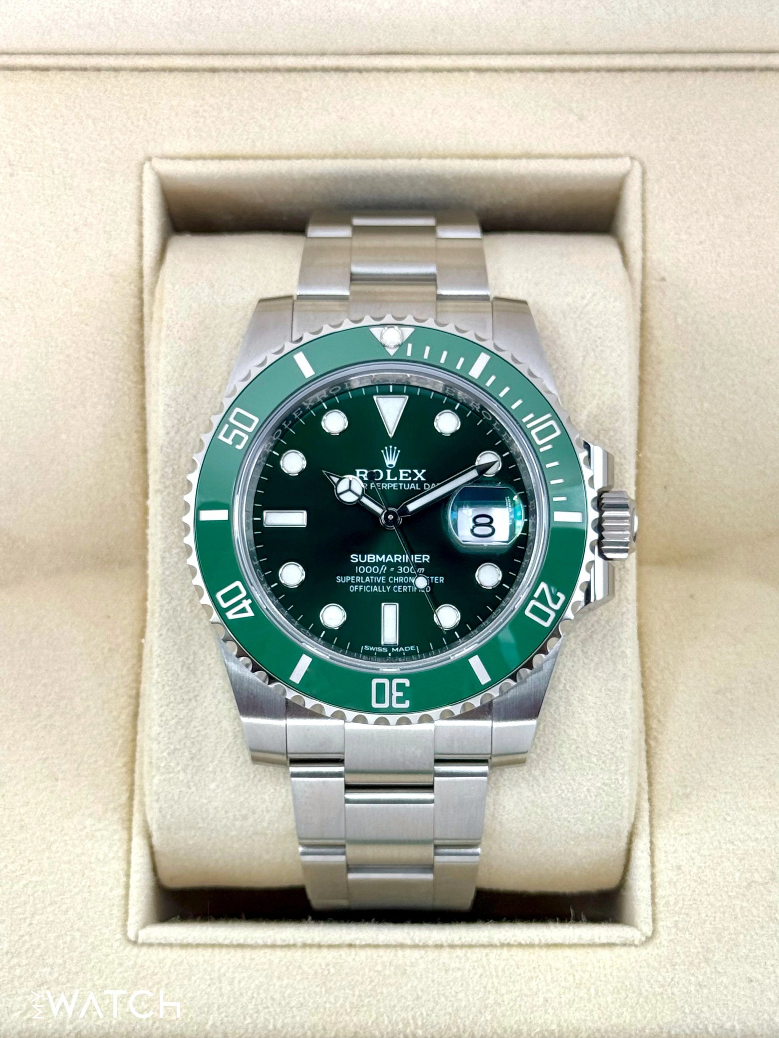 NEW OLD STOCK 2020 Rolex Submariner “Hulk” 40mm 116610LV Green Dial