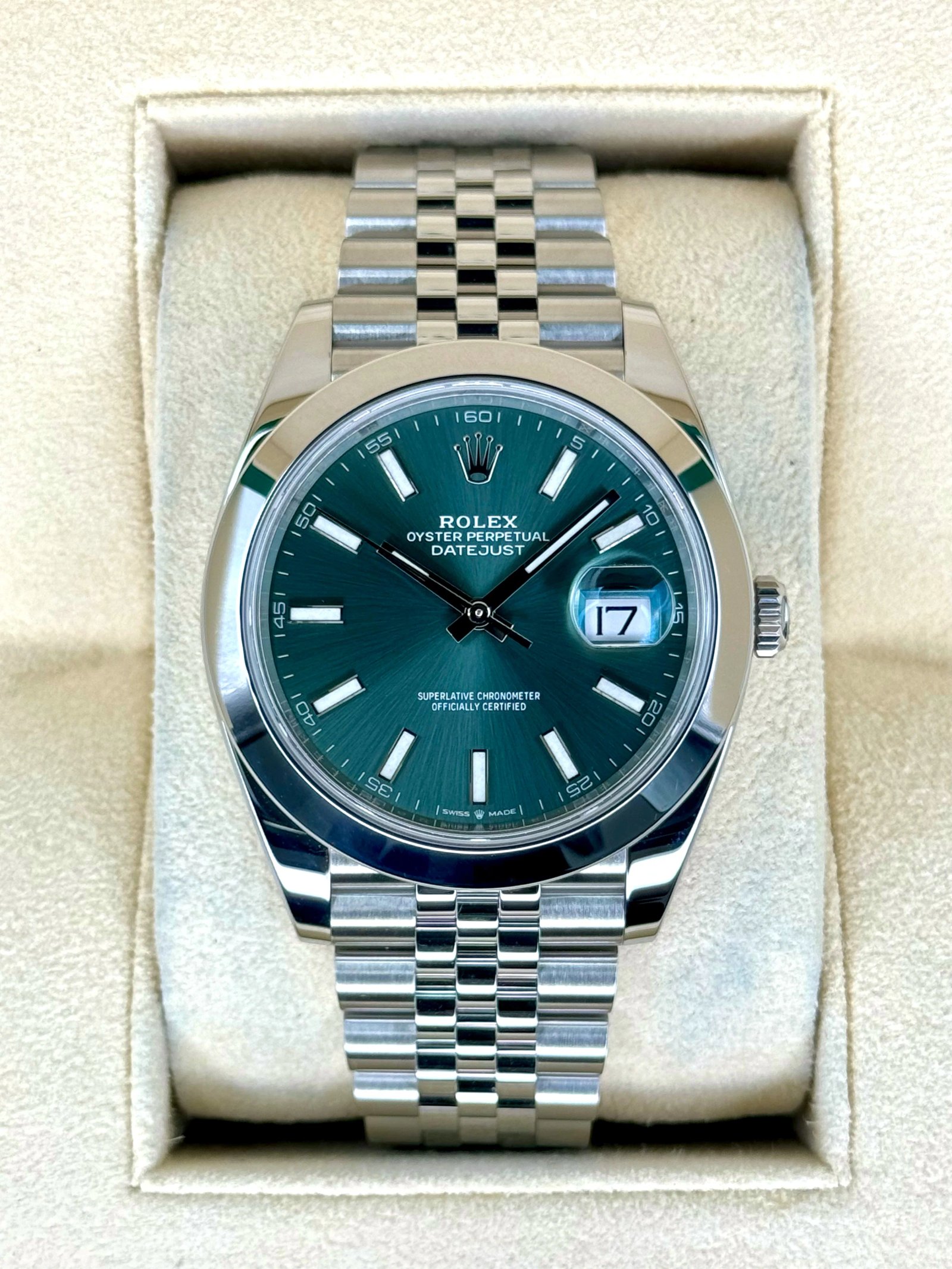 2024 Rolex Datejust 41mm 126300 Jubilee Green Dial