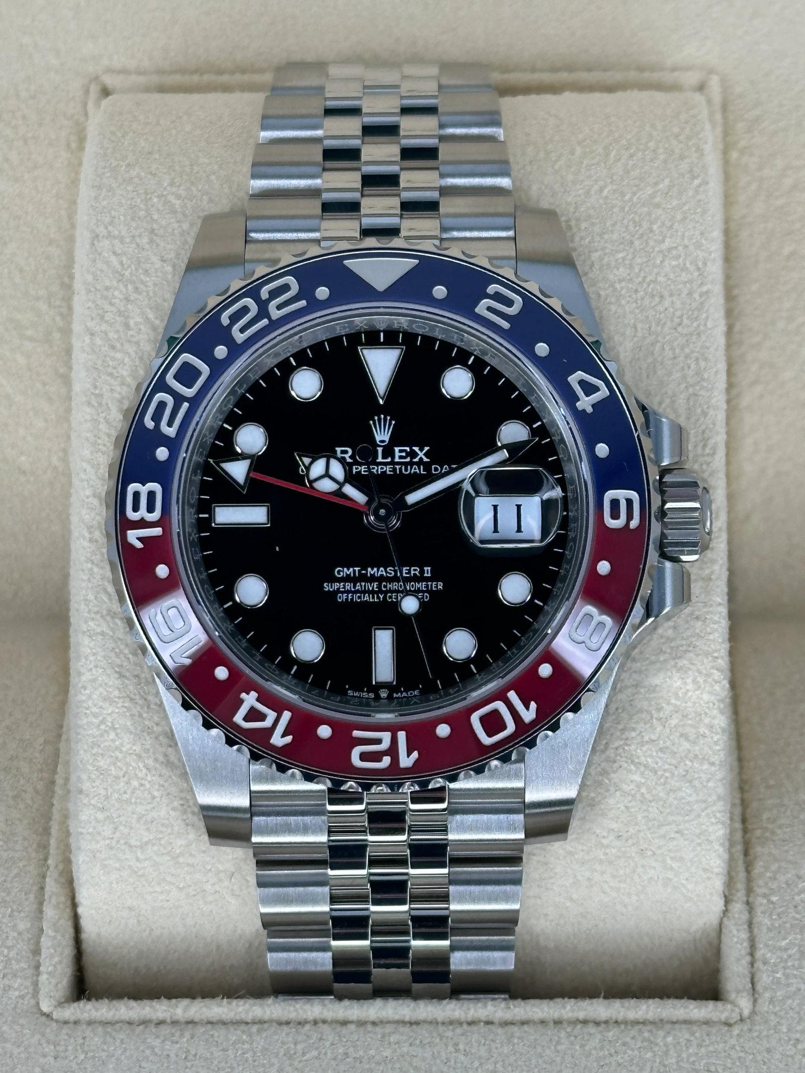 NEW 2023 Rolex GMT-Master II "Pepsi" 40mm 126710BLRO Jubilee