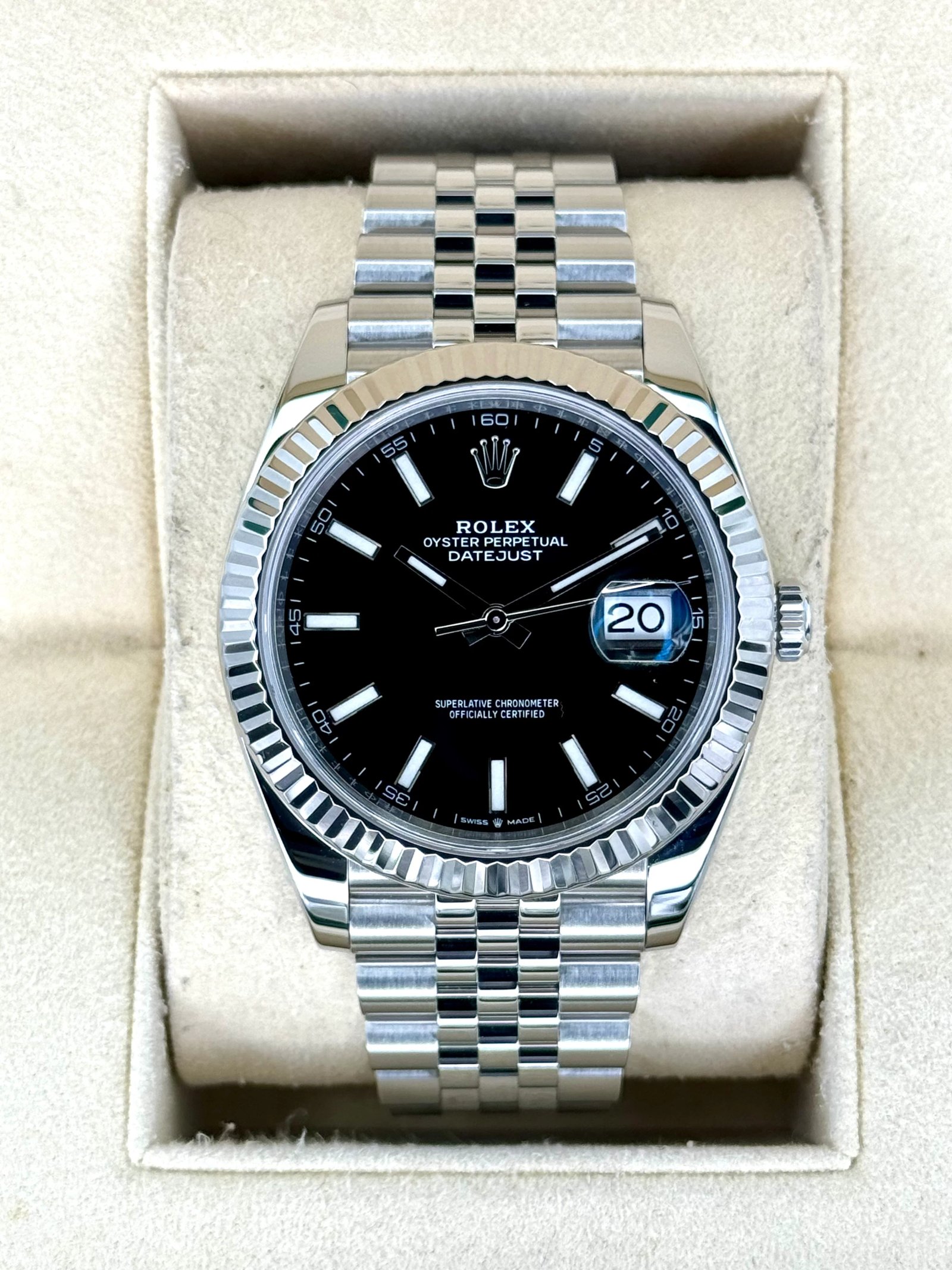 2019 Rolex Datejust 41mm 126334 Stainless Steel Jubilee Black Dial