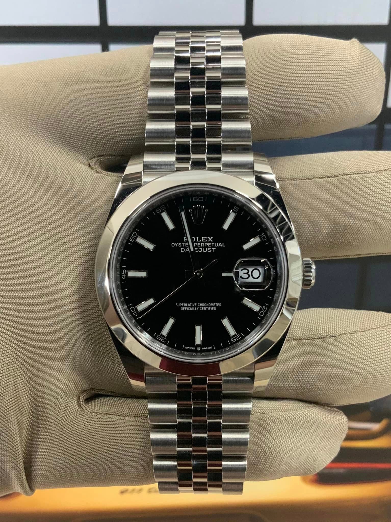 NEW 2022 Rolex Datejust 41mm 126300 Jubilee Black Stick Dial