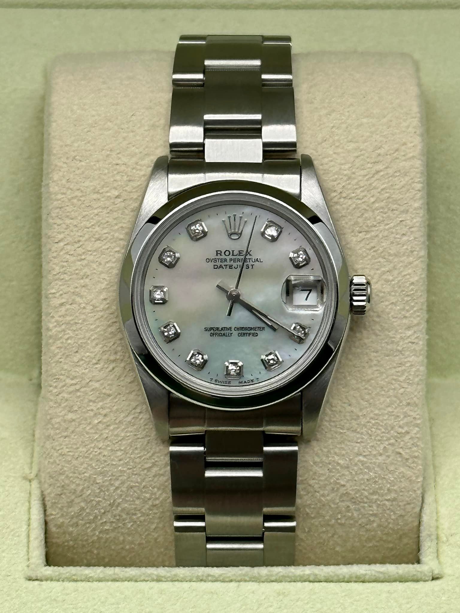 Rolex Ladies Datejust 31mm 68240 Oyster Mother of Pearl Diamond Dial