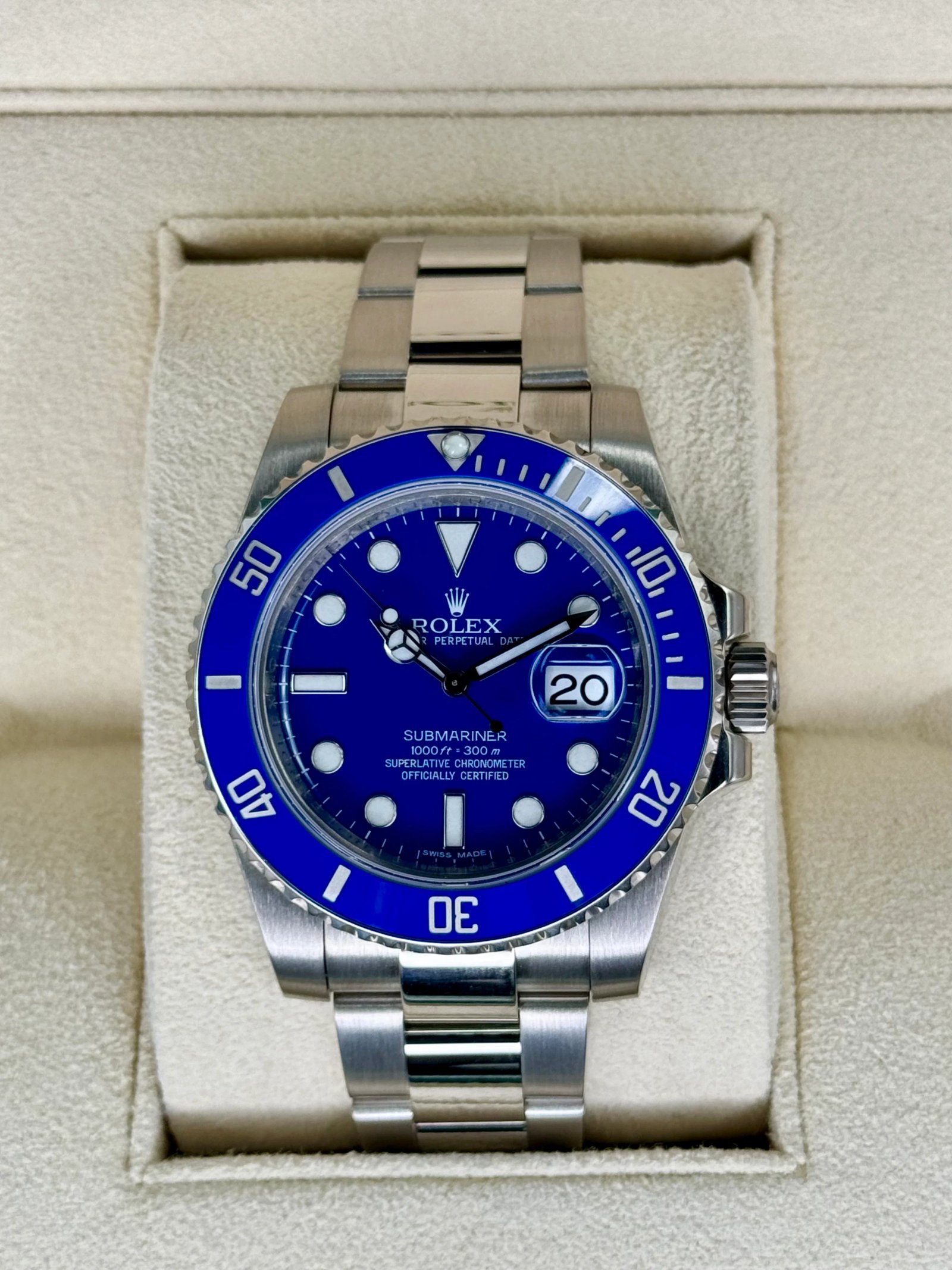 2012 Rolex Submariner "Smurf" 40mm 116619 White Gold Blue Dial