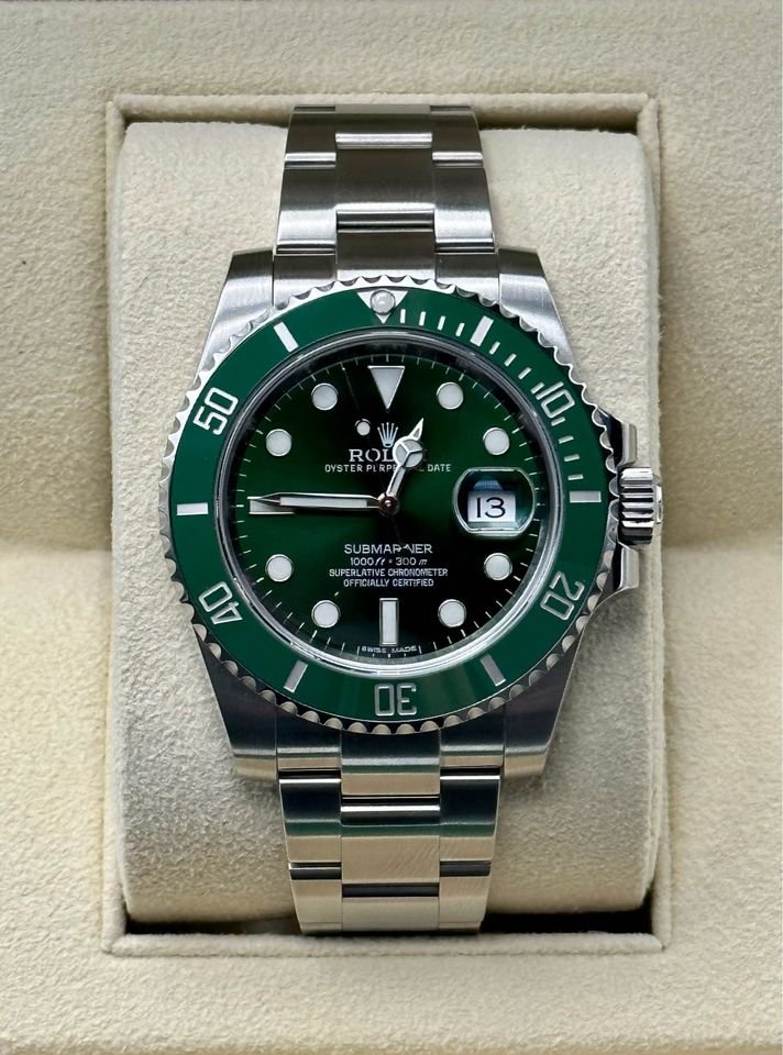 2014 Rolex Submariner "Hulk" 40mm 116610LV Green Dial