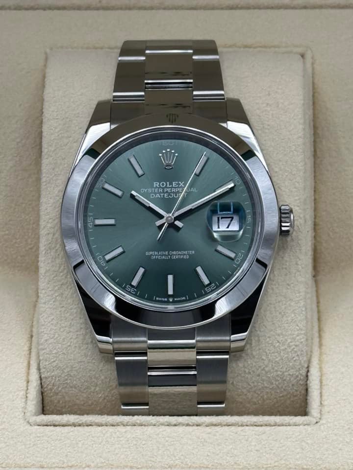 2023 Rolex Datejust 41mm 126300 Oyster Green Dial
