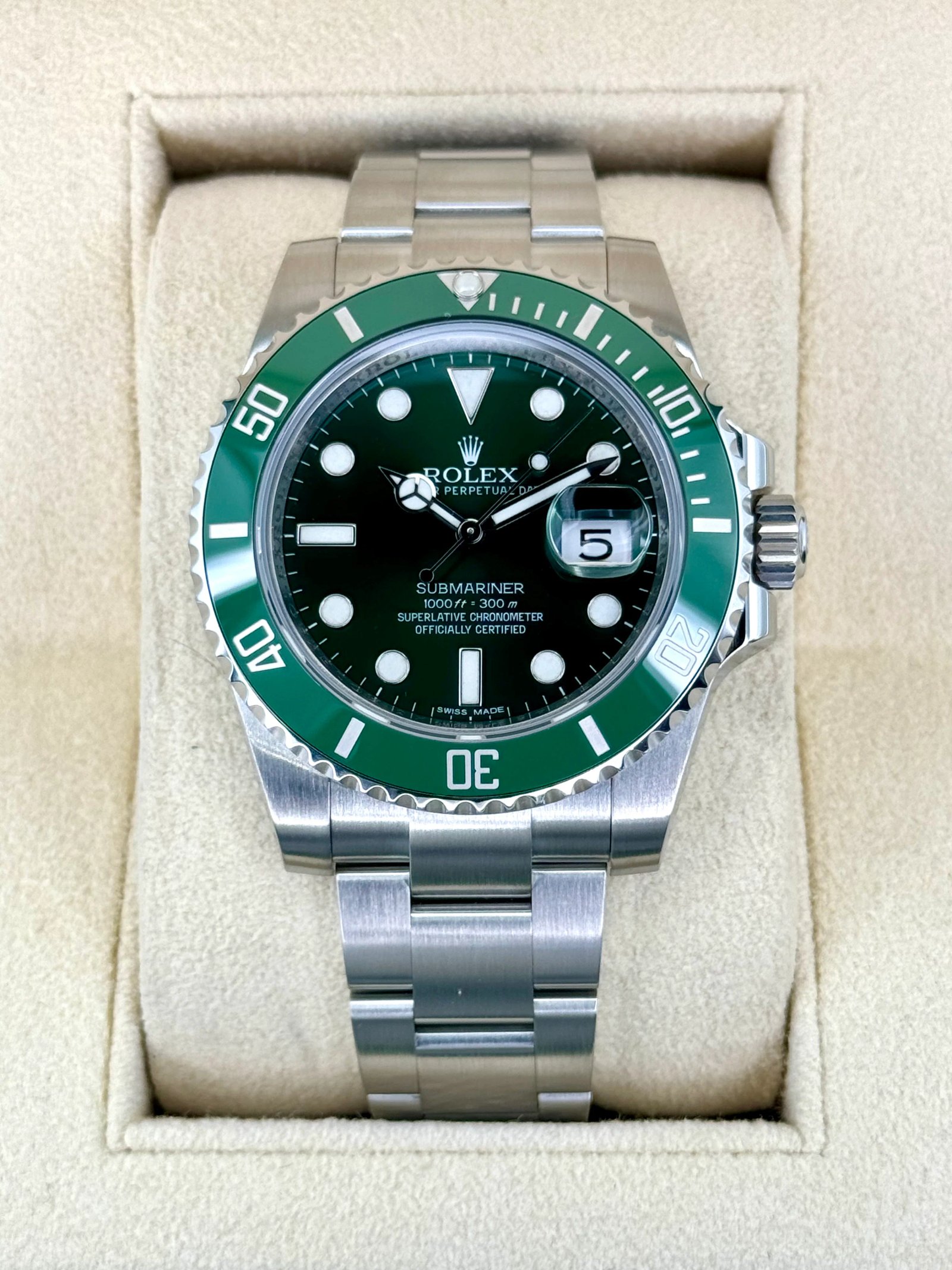 2017 Rolex Submariner "Hulk" 40mm 116610LV Green Dial