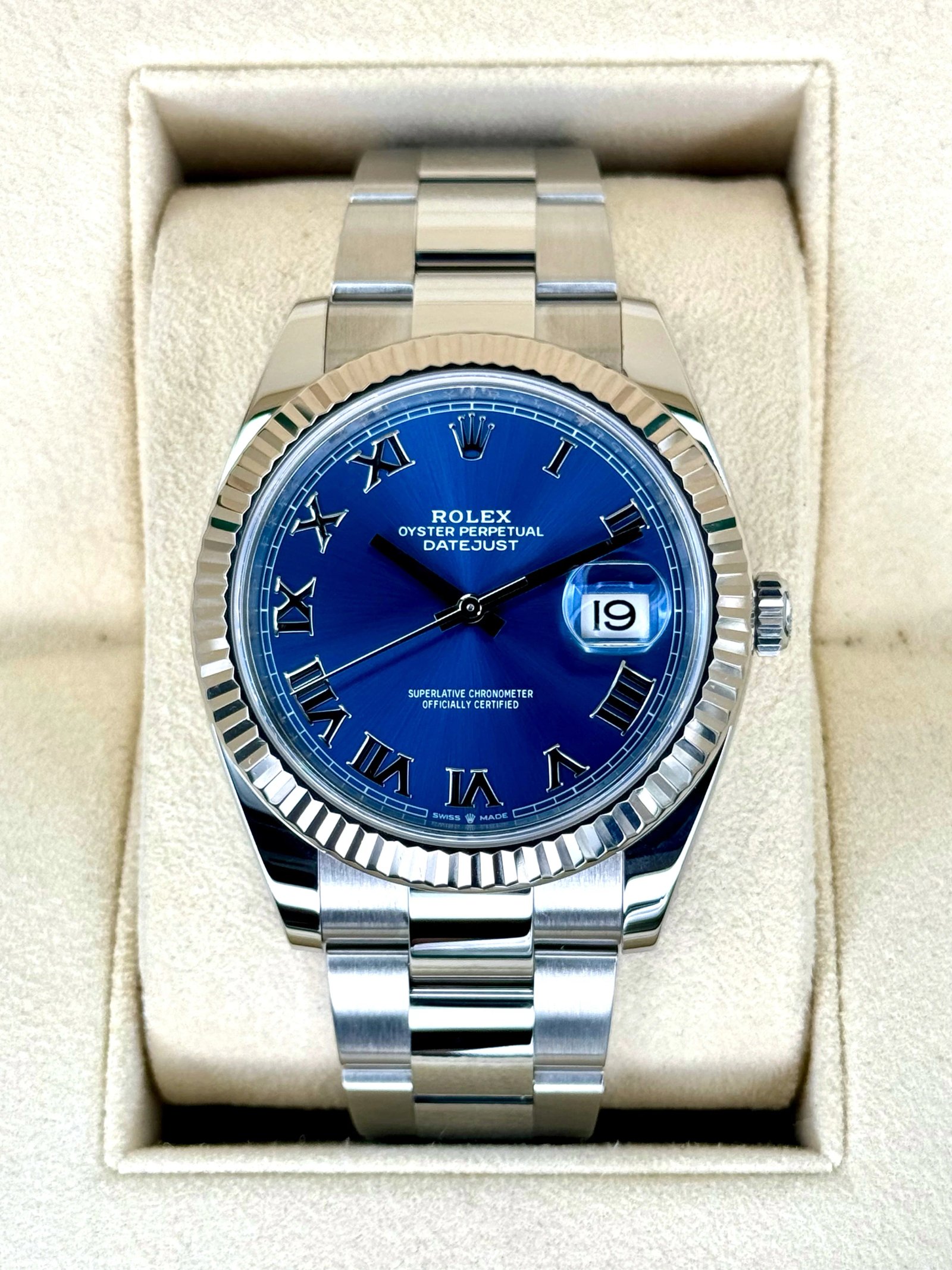 NEW 2025 Rolex Datejust 41mm 126334 Stainless Steel Oyster Blue Dial