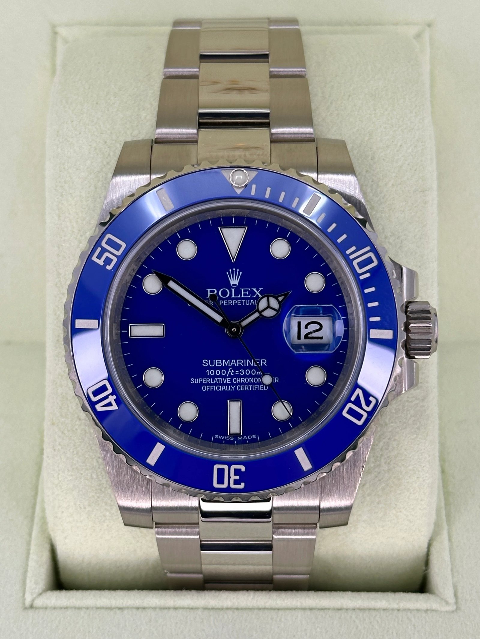 2009 Rolex Submariner “Smurf” 40mm 116619LB White Gold Blue Dial