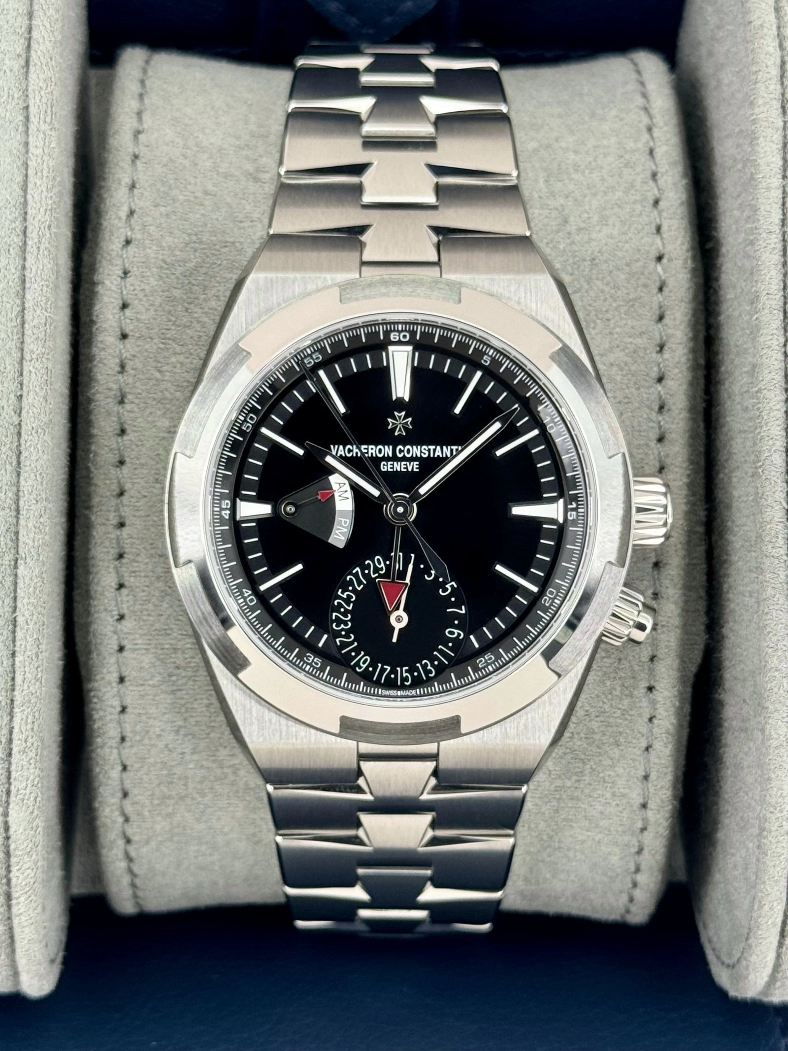 NEW 2025 Vacheron Constantin Overseas 41mm 7920V Dual Time Black Dial