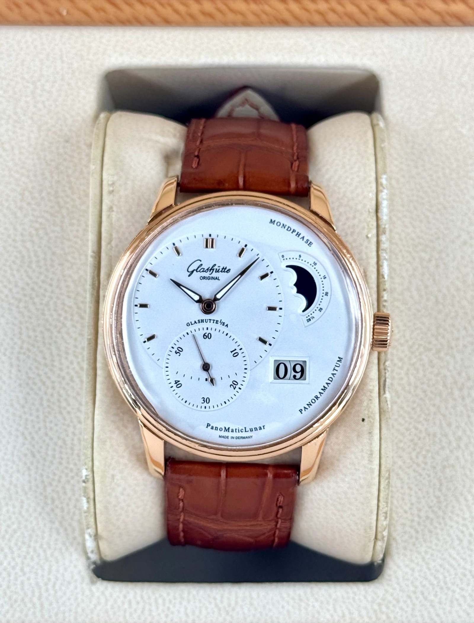Glashütte Original PanoMaticLunar 40mm 1-90-02-45-35-62 Red Gold