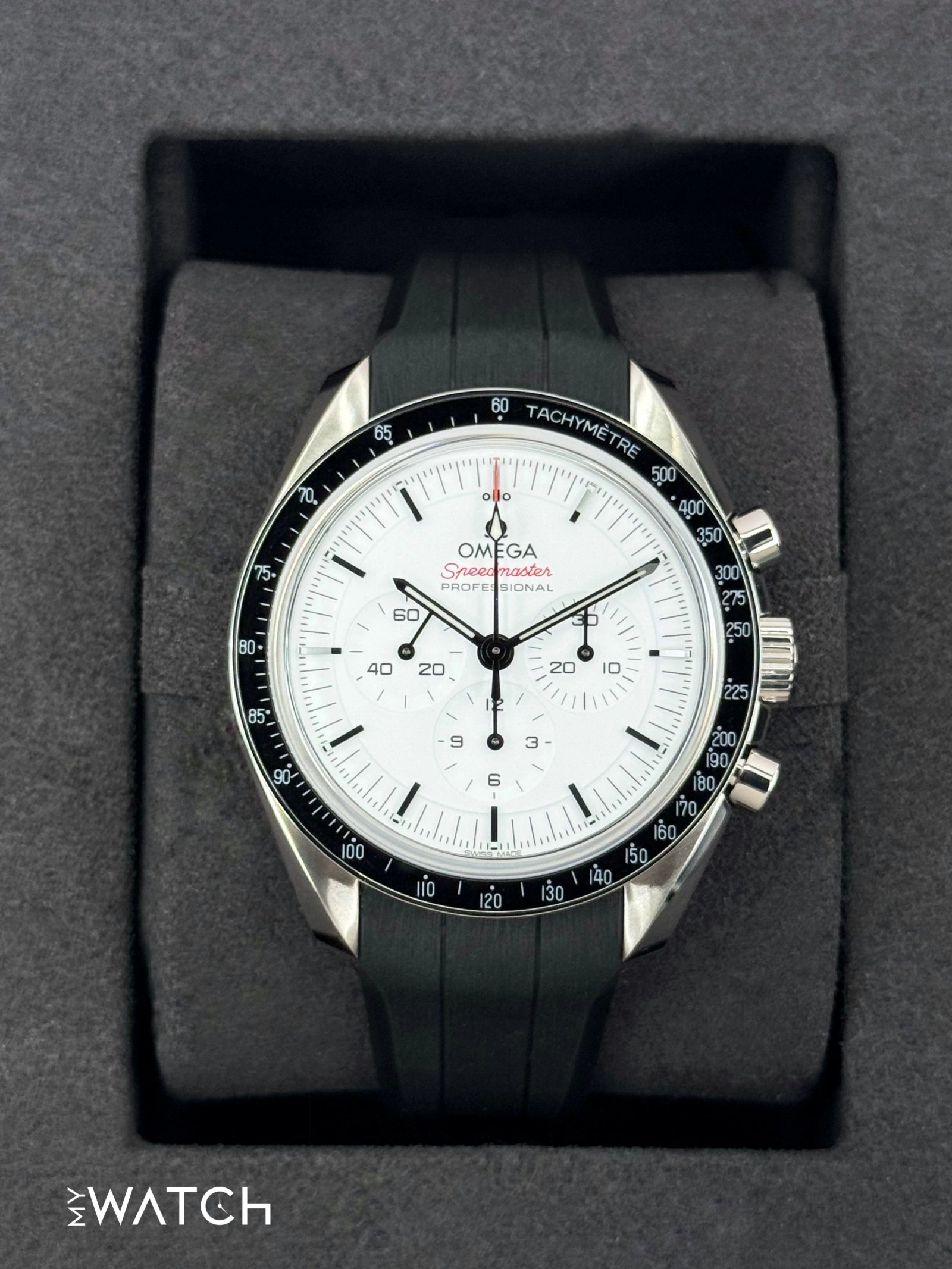 NEW 2025 Omega 42mm 310.32.42.50.04.001 Speedmaster Moonwatch Pro