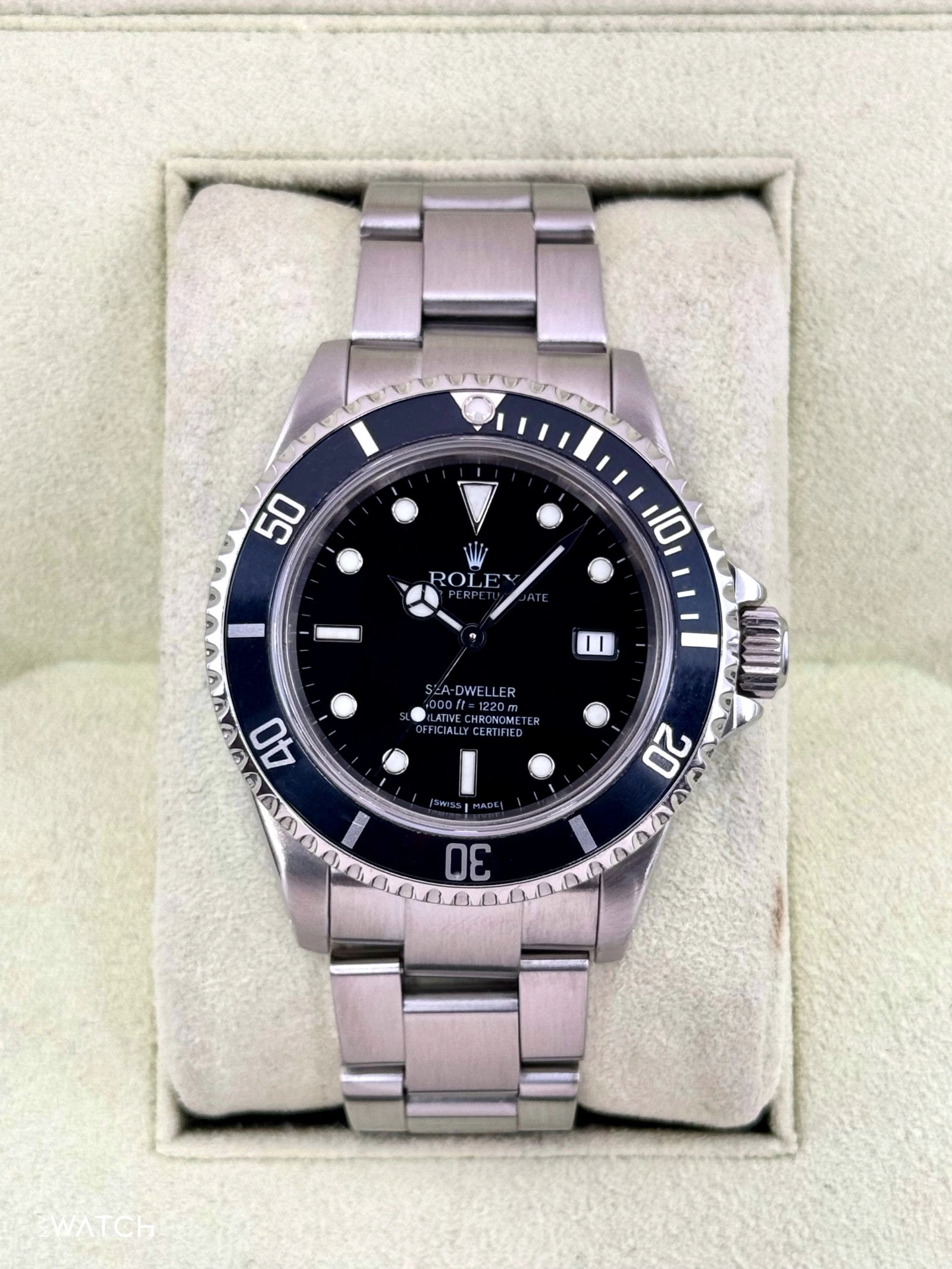 2000 Rolex Sea-Dweller 40mm 16600 Stainless Steel Black Dial