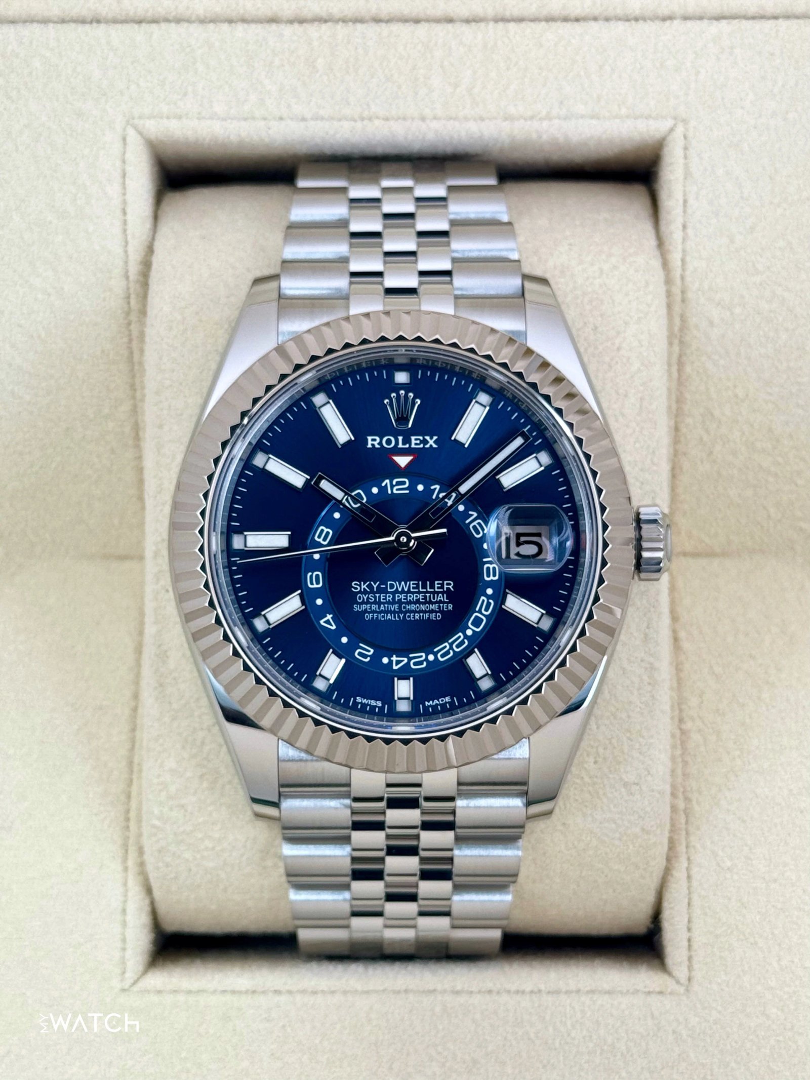 2022 Rolex Sky-Dweller 42mm 326934 Jubilee Blue Dial