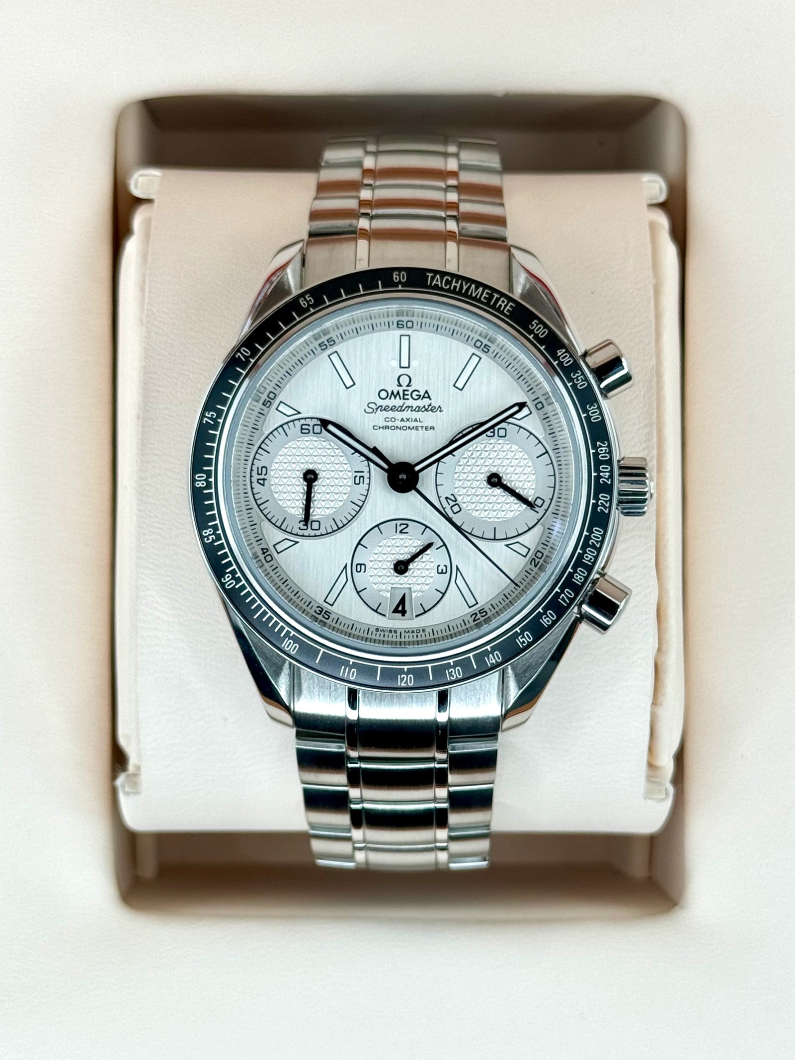 2020 Omega Speeedmaster Racing 40mm 326.30.40.5002.001 White Dial