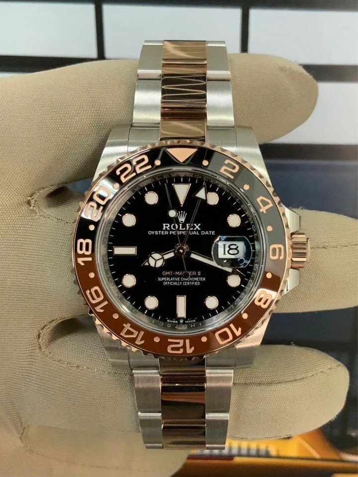 NEW 2023 Rolex GMT-Master II "Rootbeer" 40mm 126711CHNR Two-Tone