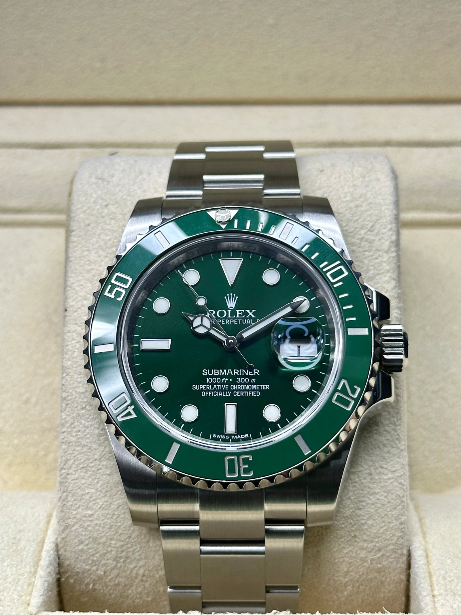 2015 Rolex Submariner "Hulk" 40mm 116610LV Green Dial